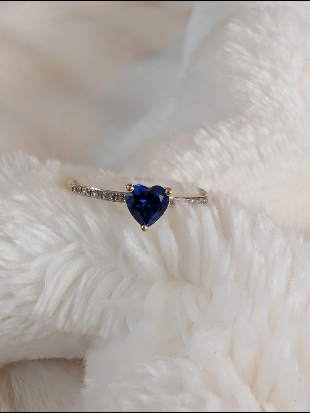 10K Gold Blue Heart Ring Diamond Accent Dainty Promise Ring Size 5.5